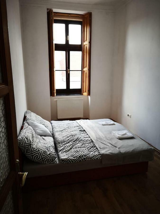 King 38-1 Apartman Daire Peçuy Dış mekan fotoğraf